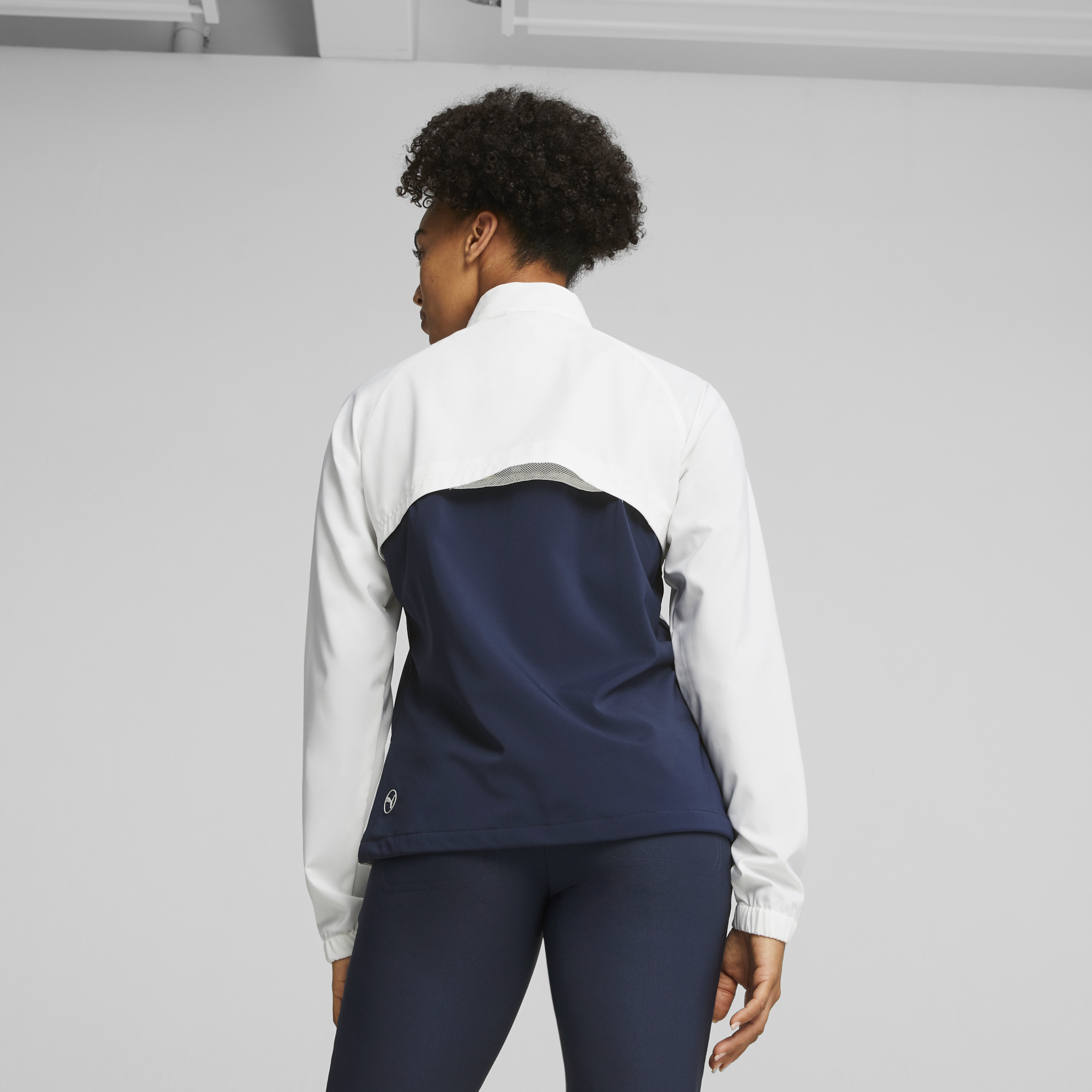 PUMA 621624-01 W MONTEREY WIND JACKET - JAKNA ŽENSKA - BELA BARVA - US L - slika 4
